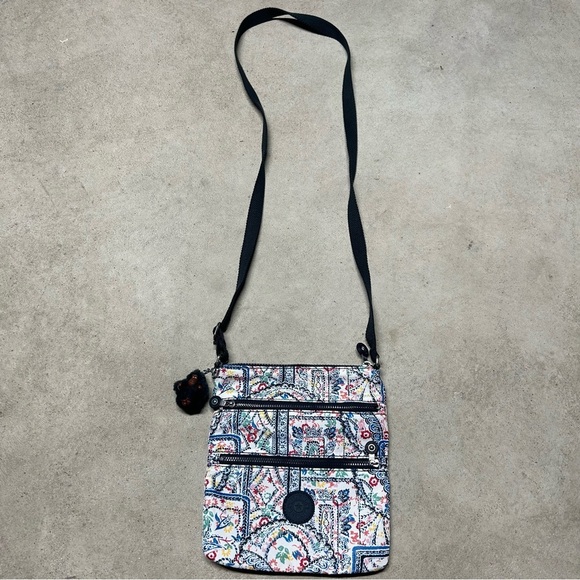 Kipling Keiko Women’s Mini Crossbody Lovely Day Navy Print Like New - Picture 1 of 8